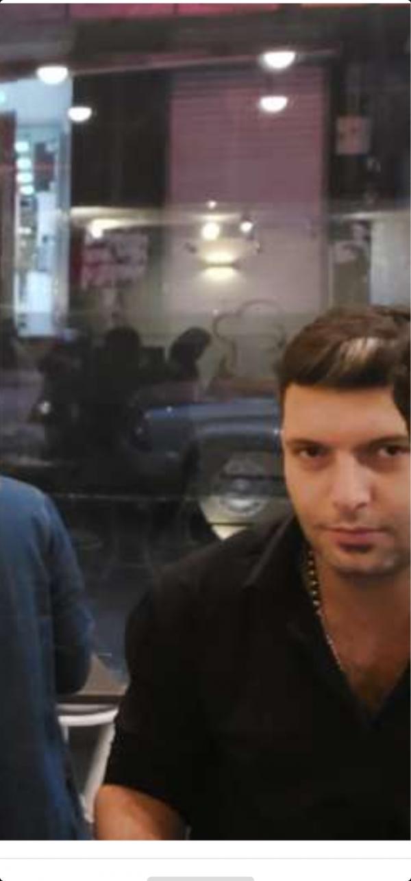 تصویر پروفایل اکبر