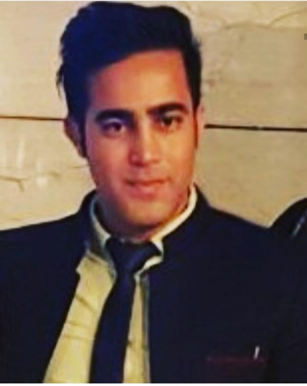 تصویر پروفایل پوریا