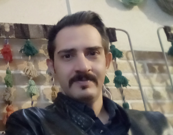 تصویر پروفایل احسان