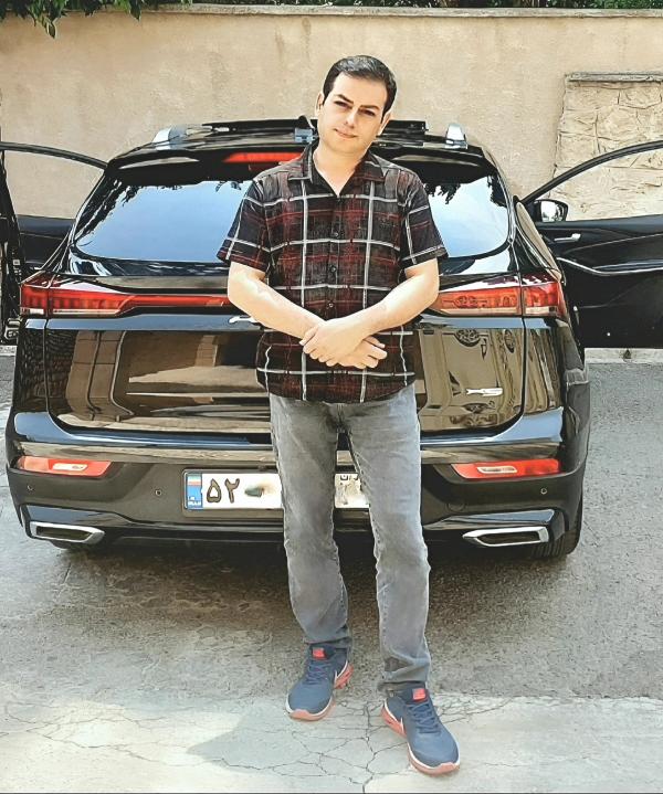 تصویر پروفایل نیما