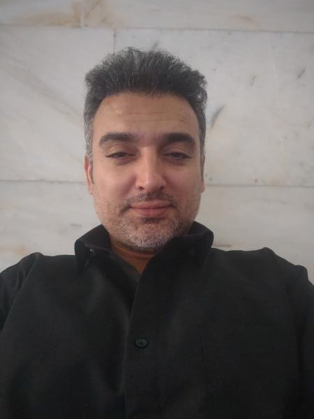 تصویر پروفایل بی نام